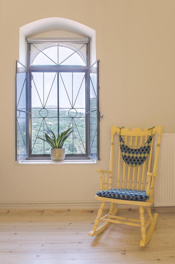 Villa Αρχοντικό Στα Τοπόλια Kalathenai Exterior foto